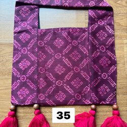 ย่ามไหมมัดหมี่พระตะบอง ไหมแท้ ขนาด 20x30ซม พื้นสีม่วง รหัส GLC-SIL-06056735