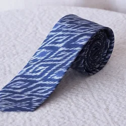 เนคไทผ้าไหม มัดหมี่ ขนาดกว้าง 2.5นิ้ว สีน้ำเงินกรมท่า ND-CT-102855