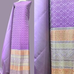(ผ้าชุด)ไหมยกใหญ่ลำพูน (สีพื้น 2เมตร+ลาย 2.4เมตร) สีม่วง รหัส N90-AA-01206718125