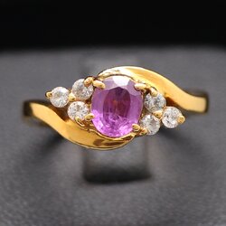 RG250205 แหวน Pink sapphire ล้อมพลอยขาว ทองแท้ 18k นน.รวม 6.3 กรัม ขนาดแหวน 51