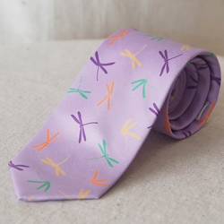 เนคไทผ้าไหมพิมพ์ลาย ขนาดกว้าง 8เซนติเมตร สีม่วงนวล NB-CT-103253