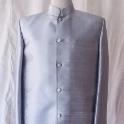 เสื้อสูทซาฟารี สูทคอจีน ทรงพระราชทาน ไหมแท้ สีเทาเงิน รหัส DM-CT0301666