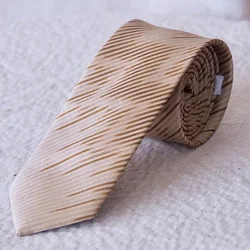 เนคไทผ้าไหม มัดหมี่ ขนาดกว้าง 2.5นิ้ว สีน้ำตาล ND-CT-102864