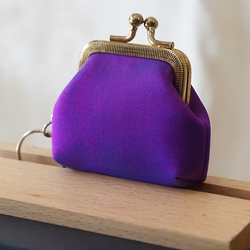 กระเป๋าสตางค์ ใส่เหรียญ ขนาด 7x7x2.5cm. สีม่วงสด GL-CT-103482