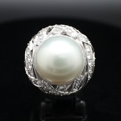 RG250028 แหวนมุกล้อมเพชร เพชรแท้ 84 เม็ด 2.80 กะรัต ทองแท้ 18k นน. 18.42 กรัม ขนาดแหวน 51