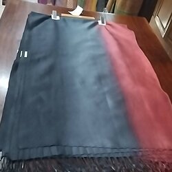 ผ้าคลุมไหล่ผ้าไหม ไหมแท้ สีพื้น ทอยอกดอก ลูกแก้ว ขนาด 60x200ซม. สีดำเทาแดง รหัส ZYE-NY-11146815