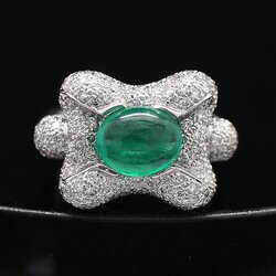 RG250056 แหวนมรกตประดับเพชร เพชรแท้ 182 เม็ด 1.46 กะรัต มรกต 1.57 กะรัต ทองแท้ 18k ขาว นน.รวม 11.8 กรัม ขนาดแหวน 56 พลอยสวย