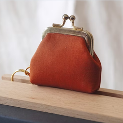 กระเป๋าสตางค์ ใส่เหรียญ ขนาด 7x7x2.5cm. สีแดงหมากสุก GL-CT-103473