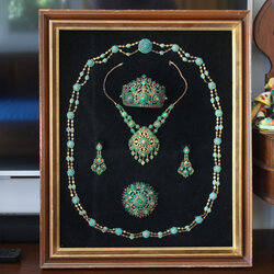 SI385 ชุดเครื่องประดับนางละคร ฝังแก้วสีเขียว เงินแท้ ต่างหู รัดเกล้า สร้อยคอ สร้อยตัว หัวเข้มขัด