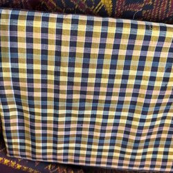 ผ้าไหมลายสก็อต เนื้อหยาบนุ่ม ขายตามความยาวหลา สีคละสี รหัส A9-AA10056617207