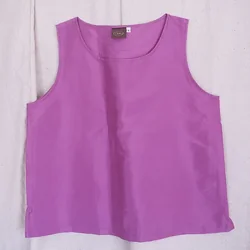 เสื้อแขนกุดไหมแท้ เฉดสีชมพู รหัส TOP003