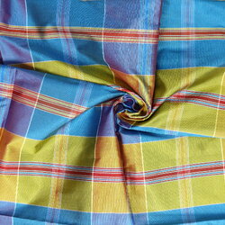 ผ้าไหมโสร่ง ไหมแท้ สีเหลืองสลับสีฟ้า ขายตามความยาวเมตร รหัส R1B-NY-012468103