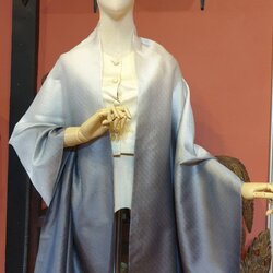 พรีออเดอร์ 3-7วัน ผ้าคลุมไหล่ไหม ยกดอก มัดย้อม ไล่เฉดสี ขนาด 65x200ซม. สีเทาควัน สีเทาดำ รหัส ZYE-TT0915661