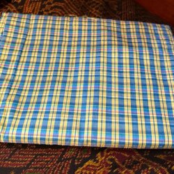 ผ้าไหมลายสก็อต เนื้อหยาบนุ่ม ขายตามความยาวหลา สีคละสี รหัส A9-AA100566172021