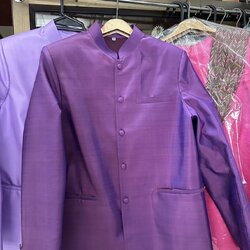 เสื้อสูทไหมคอพระราชทาน แขนยาว เนื้อหยาบ สีม่วงเข้ม รอบอก 42นิ้ว รหัส DM-ST0326661