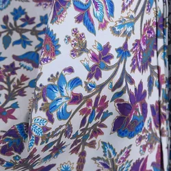 ผ้าไหมพิมพ์ลาย เนื้อเรียบ 2เส้น สีคละสี ขายตามความยาวหลา รหัส A4-CT-SKU102075