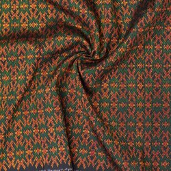 ซิ่น ผ้าไหมมัดหมี่ 3ตะกอ ขนาด 1x2เมตร ท้องผ้าสีเขียวเข้ม ตีนแดง รหัส R2Q-PCN-0215686