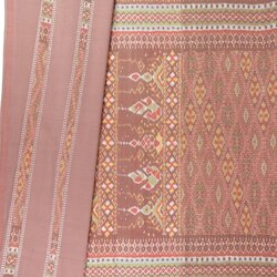 ซิ่น ผ้าไหมมัดหมี่ สีธรรมชาติ 3ตะกอ ทอเหยียบเหาะ มีหน้านาง ชายครุย ขนาด1x4เมตร ลายเชื่อกสามเส้นโบราณ สีน้ำตาล รหัส M3P-33-02246816