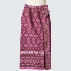 ผ้าถุงป้าย สีธรรมชาติ แบบเลื่อนตะขอตามไซส์ หน้านางข้าง ลายดอกแก้ว สีชมพู รหัส WM-PTS-100968143