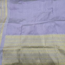 ซิ่น ผ้าไหมยกสุรินทร์ ไหมแท้ 32ตะกอ มีหน้านาง เกาะเชิงดิ้นทอง ขนาด1x2เมตร พื้นสีม่วงดอกมะเขืออ่อน รหัส N11-TT-1220661