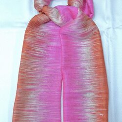 ผ้าคลุมไหล่ผ้าไหม ไหมแท้ ทอลายมัดหมี่ เนื้อหยาบนุ่ม ขนาด 67x180 สีชมพู รหัส ZM-ST-069