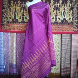 ซิ่น ผ้าไหม มัดหมี่ 3ตะกอ ไหมบ้าน ขนาด 1x2เมตร ลายเชิง สีม่วง รหัส R2Q-NY0209667