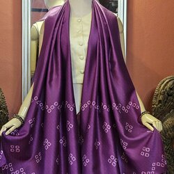 ผ้าคลุมไหล่ไหม ยกดอก มัดย้อม ไล่เฉดสี ขนาด 65x200ซม. สีม่วงเปลือกมังคุด รหัส ZYE-TT-0105671222