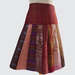 กระโปรงผ้าไหมต่อ ไหมแท้ คละสี คละลาย | แจ้งไซส์ได้