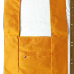 ย่ามผ้าไหม สำหรับพระสงฆ์ ไหมแท้ เนื้อเรียบ ขนาด 14x15นิ้ว สีราช รหัส NY-01246844