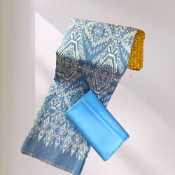 (ผ้าชุด)ผ้าไหมมัดหมี่ยกดอก 6ตะกอ (ผ้าลาย 2เมตร+สีพื้น 2เมตร) สีฟ้า รหัส L8A-AA-1106661232