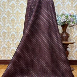 ซิ่น ผ้าไหมมัดหมี่ 3ตะกอ ขนาด 1x2เมตร ลายโฮลดอกพิกุล พื้นสีน้ำตาลแดง รหัส R2Q-KN-06196845