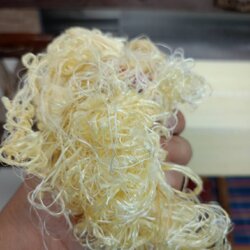 เส้นไหมหัวฟอก (1ไจ) ไหมแท้100% สีครีม รหัส 76-82-1111681