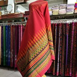 ซิ่น ผ้าไหมมัดหมี่ 3ตะกอ ขนาด 1x2เมตร ลายทางด่วน เชิงล่าง พื้นสีแดง รหัส R2Q-NY07186618