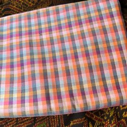 ผ้าไหมลายสก็อต เนื้อหยาบนุ่ม ขายตามความยาวหลา สีคละสี รหัส A9-AA10056617206