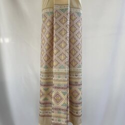 ซิ่นตีนจก ผ้าไหมทั้งผืน (ยืนไหม พุ่งไหม จกไหม) โทนสีเหลืองไข่ รหัส N9-105-0507688