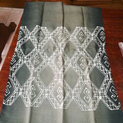 ผ้าคลุมไหล่ไหม ลูกแก้ว บาติก ขนาด 60x180cm เขียนลายบาติก ลายขอ พื้นสีดำ รหัส ZYE-NY1020653