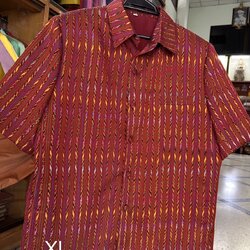 เสื้อผ้าไหมลายโฮล Size XL พื้นสีแดง รหัส DR-ST-0716671