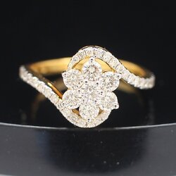 RG250311 แหวนเพชรกระจุกพิกุล Jubilee เพชรรวม 0.73 กะรัต ทองแท้ 18k นน.รวม 3 กรัม ขนาดแหวน 51