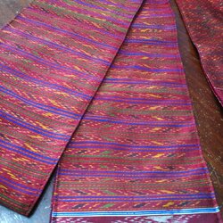 ผ้าพาดไหล่ ไหมแท้100% ขนาด 15x200เซนติเมตร ลายโฮล สีม่วง LW4A-NY0408661