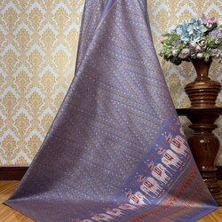 ซิ่น ผ้าไหมมัดหมี่ ทอยกดอก 6ตะกอ สีธรรมชาติ ขนาด1x2เมตร ลายร้อยดาว พื้นสีม่วงพาสเทล รหัส L1-KN-06196822