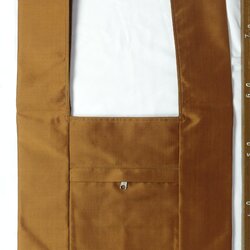 ย่ามผ้าไหม สำหรับพระสงฆ์ ไหมแท้ เนื้อเรียบ ขนาด 14x15นิ้ว สีแก่นบวร รหัส NY-01246811