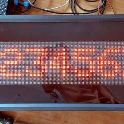 ป้ายไฟ LED P5 ขนาด 35x77cm แสดงจำนวนช่องจอดรถที่ว่าง รับข้อมูลผ่าน RS485