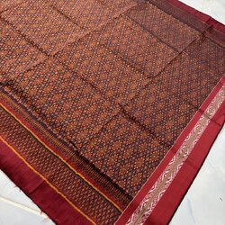 ซิ่น ผ้าไหมมัดหมี่ ไหมแท้ 3ตะกอ ขนาด 1x2.08เมตร มีปูมเจือย1ด้าน ลายโฮลเปราะห์ สีแดง รหัส R1AP-RT-0615681