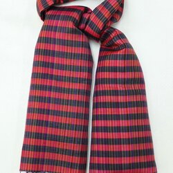 ผ้าพันคอผ้าไหม สไบ ผ้าพันคอไหม ลายสก็อต ผืนเล็ก ขนาด 32x148 cm สีแดง รหัส ZC-024