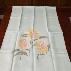 ผ้าคลุมไหล่ไหม ลูกแก้ว บาติก ขนาด 60x200ซม. พิมพ์ลายบาติกเขียนเทียน พื้นสีขาว รหัส ZYE-NY0515665