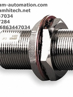 Proximity ยี่ห้อ Omron รุ่น E2E-X1R5E2 (New)