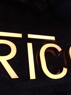 งานป้ายกล่องไฟ