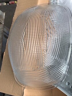 โคมถนน รองรับขั้ว E40 +อุปกรณ์โคมเปล่า จำนวนบรรจุ 1 โคม / ลัง