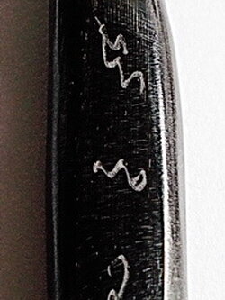 ปลัดขิกเขาควายแกะอุดกริ่ง จารครบสูตร รุ่นไตรมาส หลวงพ่อเปิ่น วัดบางพระ นครปฐม ปี 2544