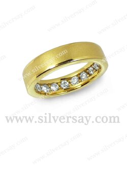 แหวนแก้เคล็ดซ่อนเพชรเก้าเม็ด/โมเดิร์น-วงหนา/พ่นทราย-ตัดขอบเงา/สีทองคำ22k